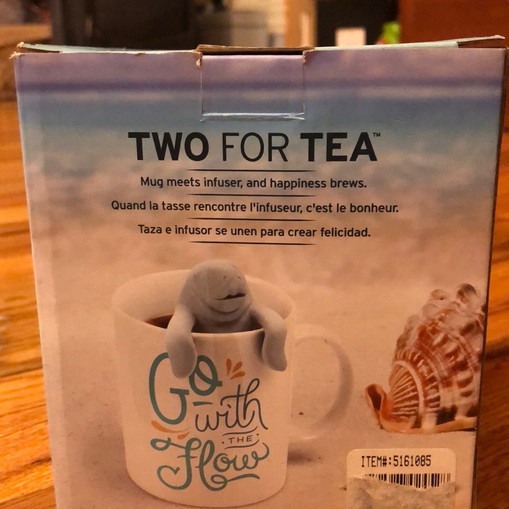 Two For Tea Manatea Gift Set - Picture 3 of 5